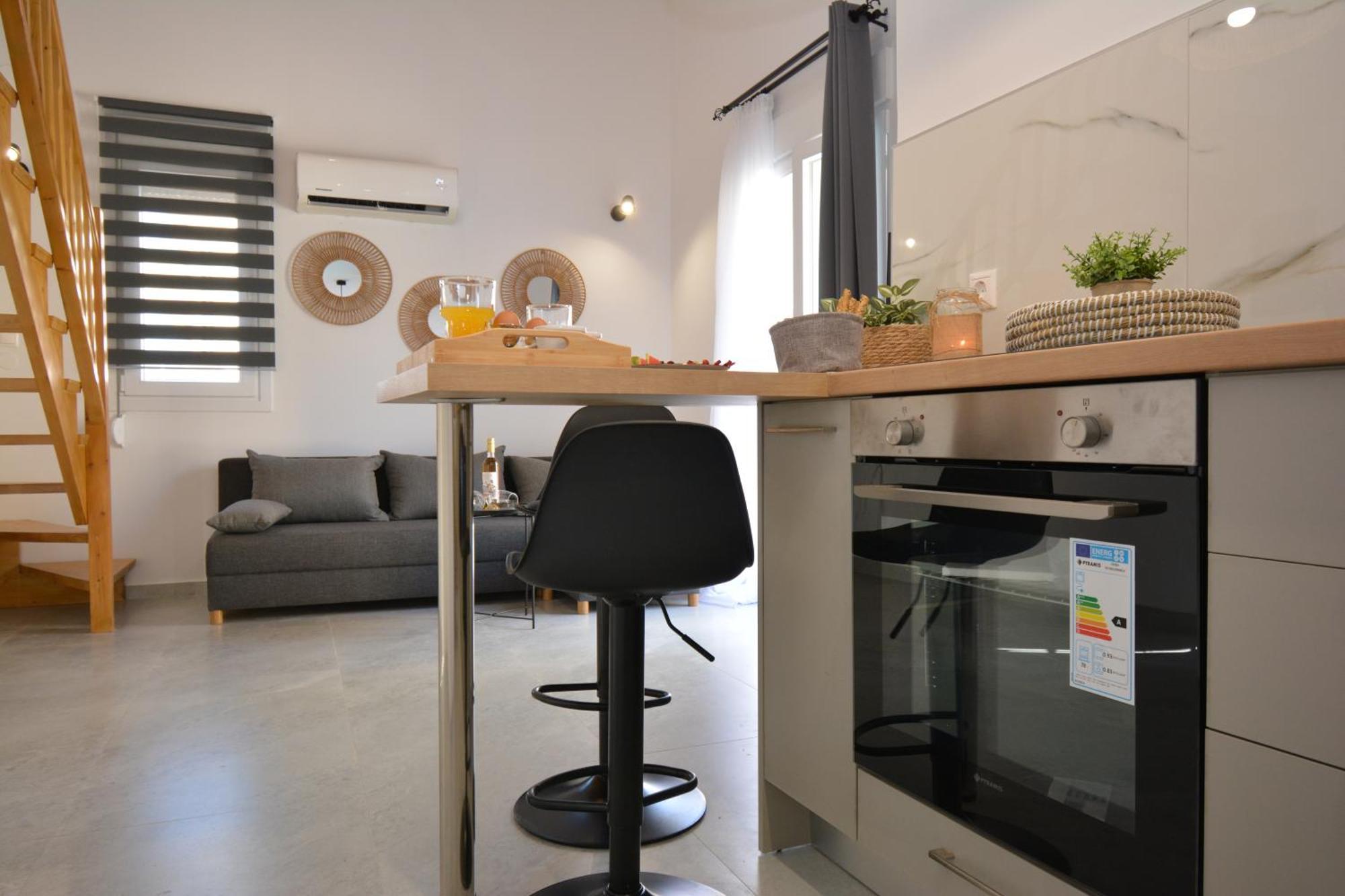 Michalianna Suites "By Checkin" Gouves Exteriér fotografie